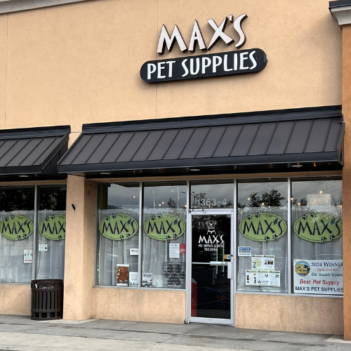 Max's Pet Supplies store front